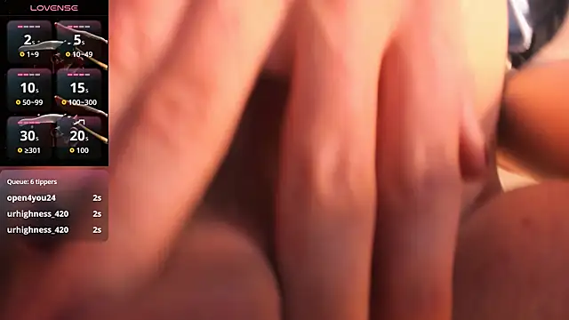 MickeQuinee Live XXX-Chat