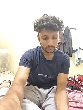 Indiandaddy11 লাইভ XXX চ্যাট