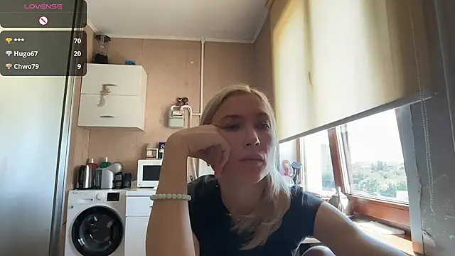 AngelJeni – Naživo XXX chat