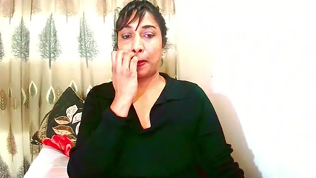 Indian_Erotic69's Live XXX Chat
