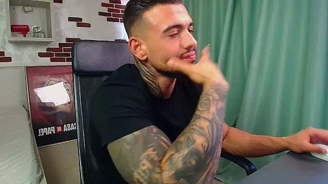 ElijahThorne Chat XXX live