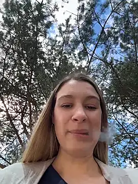 Chatroom XXX en direct de SashaCatt