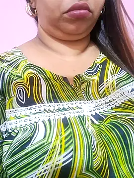 Ravina_patil1n Live XXX chat