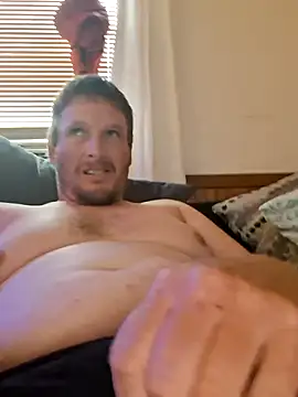 bushhogger8371 Show in webcam