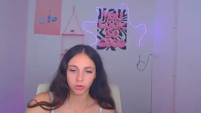 KissMeJuliaのライブXXXチャット
