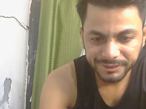 دردشة Stubborndesiboy الجنسية المباشرة