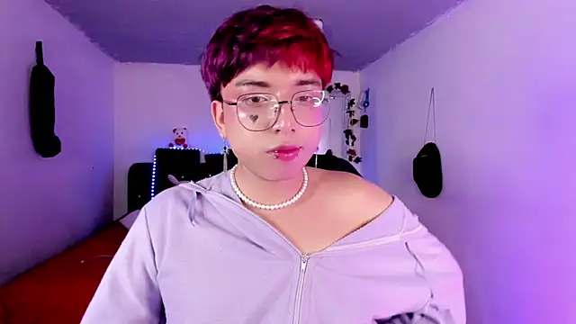 AnggelONfiree's Live XXX Chat