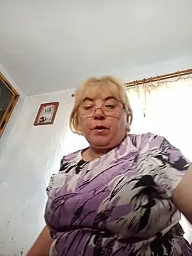 Онлайн чат XXX Elena_Beautiful784
