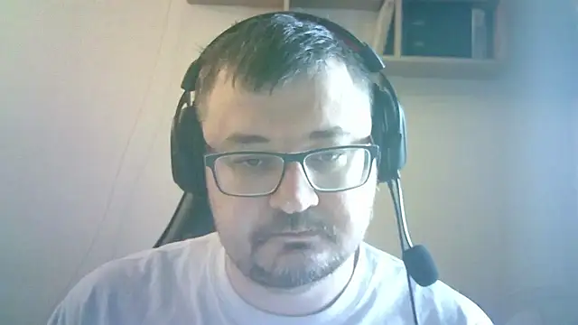 Chat +18 de SirAbuser ao vivo