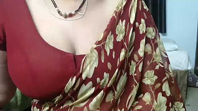 sunitha-3 লাইভ XXX চ্যাট