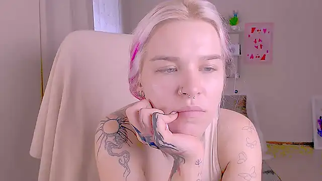 Hot_Blonda 现场XXX聊天