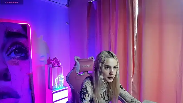 LaslyAngel's Live XXX Chat