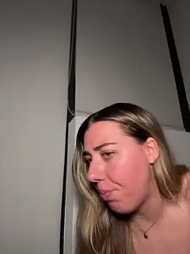 Aussielulu Live XXX Chat