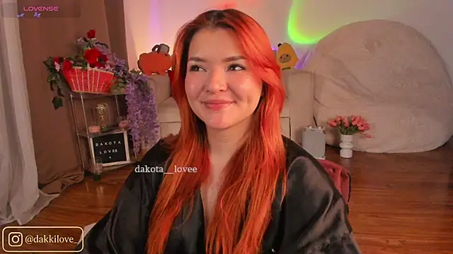 DAKOTA_LOVEE Adlı Modelin Canlı XXX Sohbeti