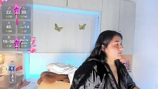 LilyWhitney's Live XXX Chat