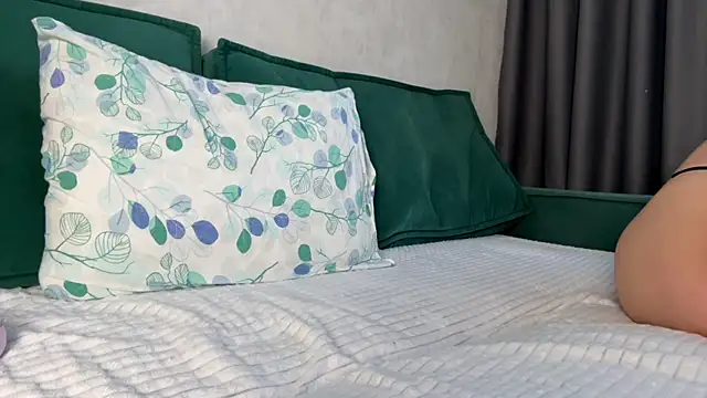 Kira_Quinn Obrolan Langsung XXX