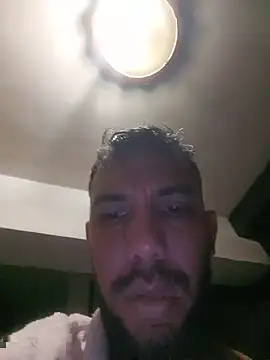 Chat +18 de UnreadyChutzpa ao vivo