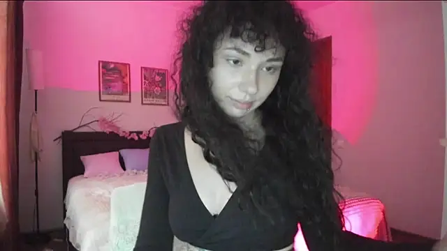 elisskriter's Live XXX Chat