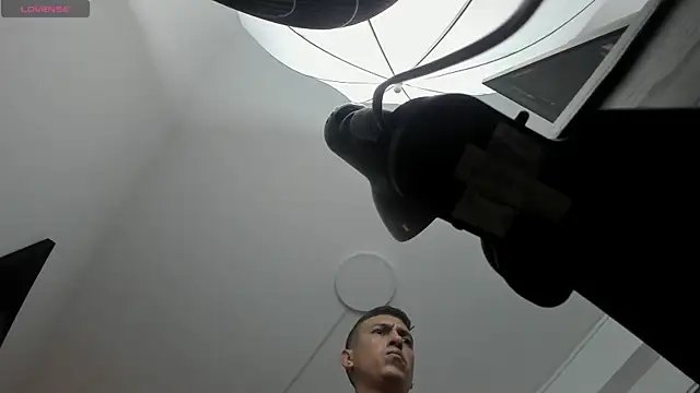 XXX chat uživo modela Dereck_Smithh