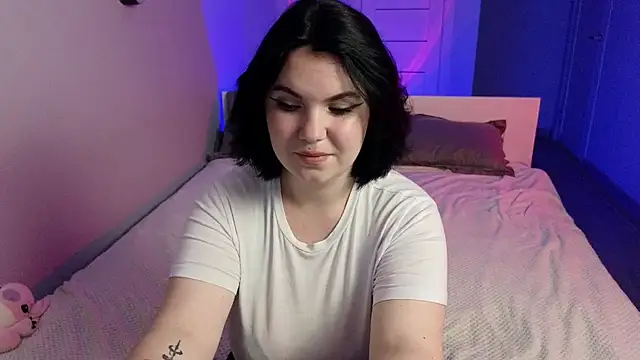 BellaGotze's Live XXX Chat