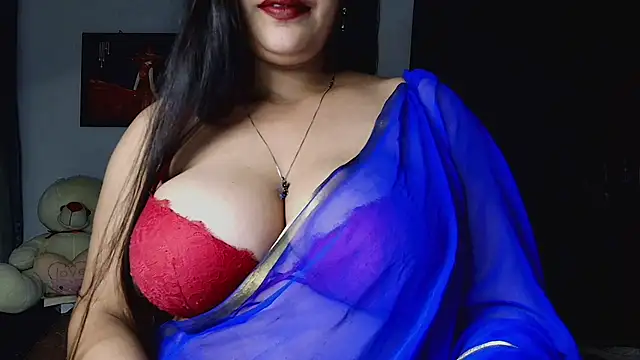 MISSNASHA69X Chat XXX in diretta