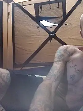 Letmepleaseyoubb Webcam show