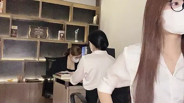 Nova_office: απευθείας συνομιλία ΧΧΧ