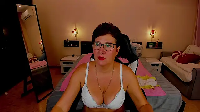 دردشة JennyMons الجنسية المباشرة