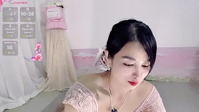 Happy365_'s Live XXX Chat