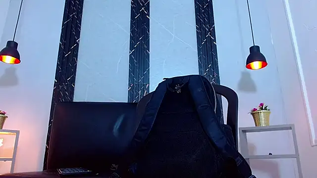 Erick_Wall Live XXX-chat