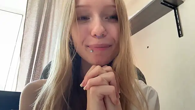BivalentFalloffn Live XXX chat