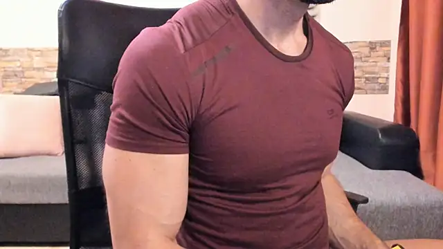HotHunkTrainer Live XXX-Chat