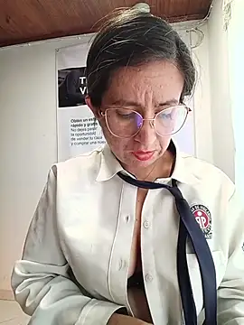 Chat +18 de Valentina--1 ao vivo