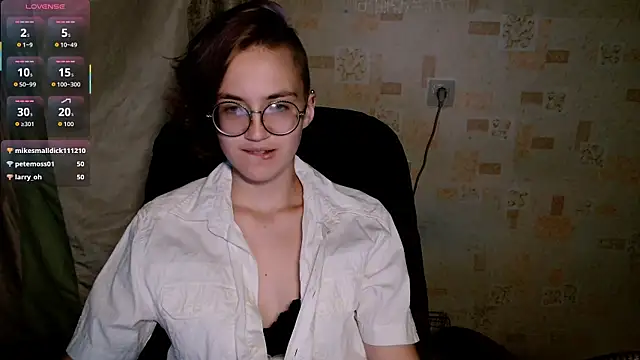 Alessa_KissのライブXXXチャット