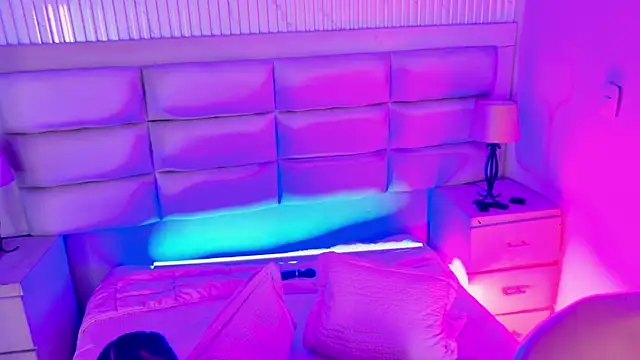 isabelAndMaxi 现场XXX聊天