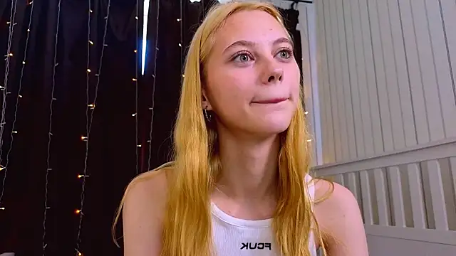 Živý XXX chat HarriettKitty