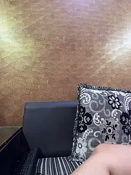 צ'אט XXX בשידור חי של Curvy_GX