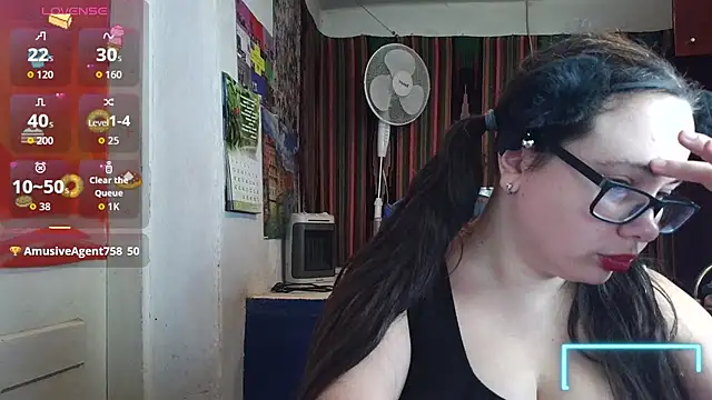 Cora_Maro Chat XXX in diretta