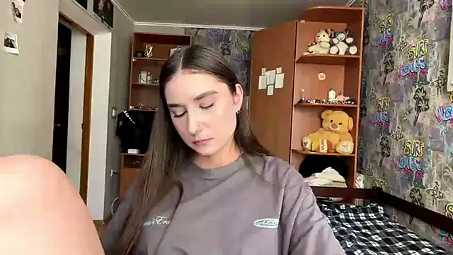 KittyNoSkirty Live XXX-Chat