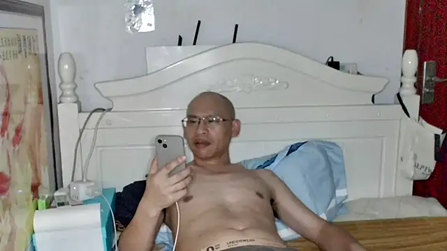 Chat XXX en directo de benly888