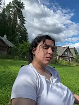 suzymeoww XXX чат на живо