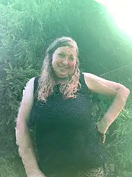 Rasinka live XXX chat