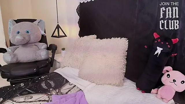 Živý XXX chat IvyBelle_