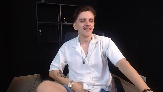 แชท XXX สดของ FelixStarkk