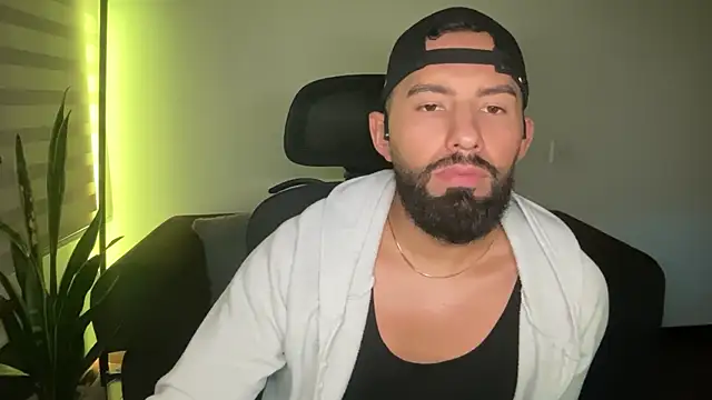 Rob_fab Chat XXX live