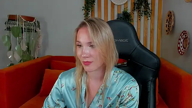 Chat XXX Live ElaraVoltage