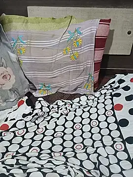DipaliAliya élő XXX-chatje