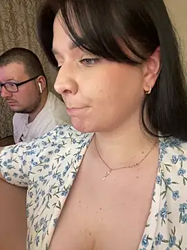 Poly_Nick XXX чат на живо