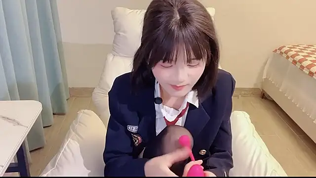xiaoxixi-77 Adlı Modelin Canlı XXX Sohbeti