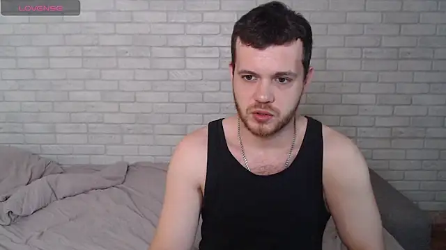 Chatroom XXX en direct de Alexxx_horny